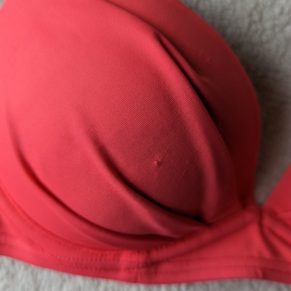 Victoria's Secret Push Up Swim Top - Picture 2 of 5